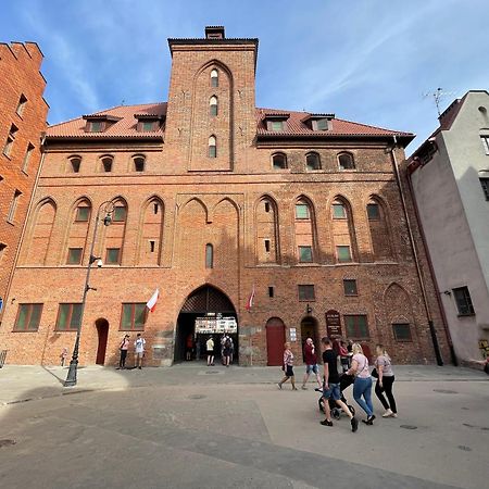 Appartement H&T Old Town Szeroka 24 à Gdańsk Extérieur photo